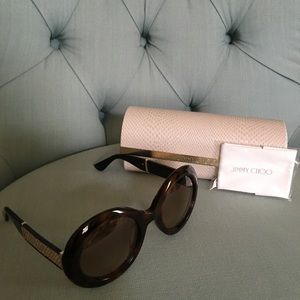 Wendy Jimmy Choo sunglasses